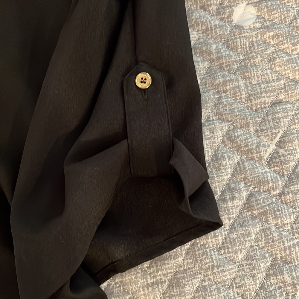 Calvin Klein sleeveless dressy shirt - Picture 4 of 7